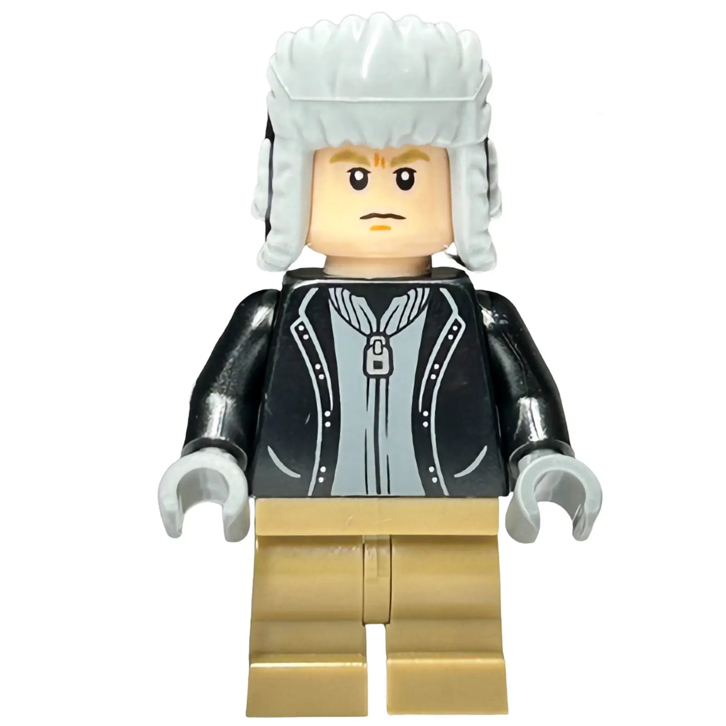 Minifigur hp461 – Draco Malfoy – Schwarze Jacke, dunkelbraune mittelgroße Beine, schwarze Uschanka-Mütze