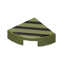 Part 25269pb034 - Tile, Round 1 x 1 Quarter with 3 Black Diagonal Lines Pattern