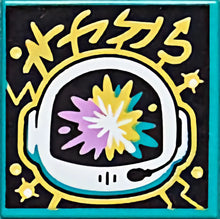 Part 3068pb1544 - Tile 2 x 2 with BeatBit Album Cover - Space Helmet with Pastel Explosion Pattern