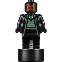 Minifig 90398pb037 - Slytherin Student Statuette / Trophy #2, Reddish Brown Face
