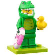 Set col28-8 - Crocodile Costume Fan, Series 28 (Complete Set with Stand and Accessories)