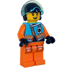 Minifig cty1610 - Arctic Explorer Pilot - Female, Medium Azure Jacket, Name Badge, Dark Blue Helmet, Trans-Light Blue Visor