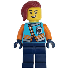 Minifig cty1657 - Arctic Explorer - Female, Medium Azure Jacket, Name Badge, Dark Red Hair