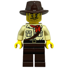 Minifig cty1765 - City Jungle Explorer - Tan Shirt, Dark Brown Legs and Fedora