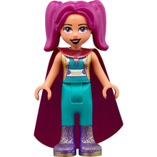 Minifig frnd466 - Friends Camila - Dark Turquoise Trousers, Dark Purple Boots