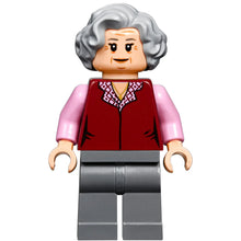 Minifig hp158 - Trolley Witch - Dark Bluish Gray Legs