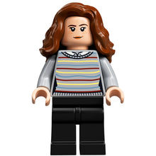 Minifig hp234 - Hermione Granger - Striped Sweater, Black Legs