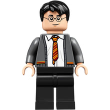 Minifig hp238 - Harry Potter - Gryffindor Cardigan Sweater, Shirt with Wrinkles