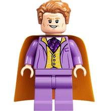 Minifig hp243 - Gilderoy Lockhart - Medium Lavender Torso and Legs