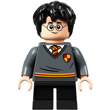 Minifig hp265 - Harry Potter - Gryffindor Sweater with Crest, Black Short Legs