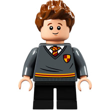 Minifig hp268 - Seamus Finnigan - Gryffindor Sweater with Crest, Black Short Legs