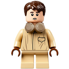 Minifig hp271 - Neville Longbottom - Coveralls, Headphones, Tan Short Legs