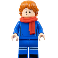Minifig soc160 - Soccer Spectator - Blue Soccer Uniform, Red Scarf, Dark Orange Hair