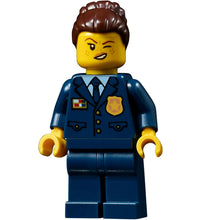 Minifig twn406 - Police Officer, Female